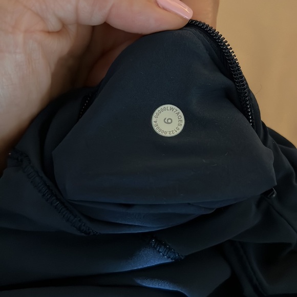 Lululemon Track That High-Rise Lined Short 3" - Picture 12 of 13